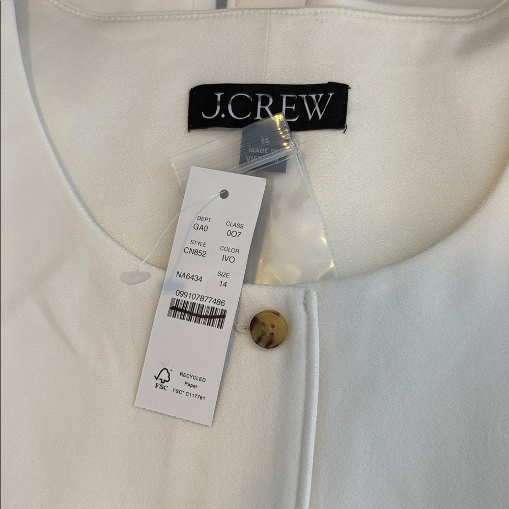 NWT J. Crew Ivory Sleeveless Button Front Crewneck Vest in City Crepe - Picture 5 of 6